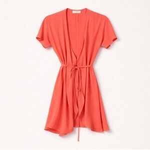 Aritzia  | Babaton Coral Wallace Wrap Dress | US XS | Short sleeve